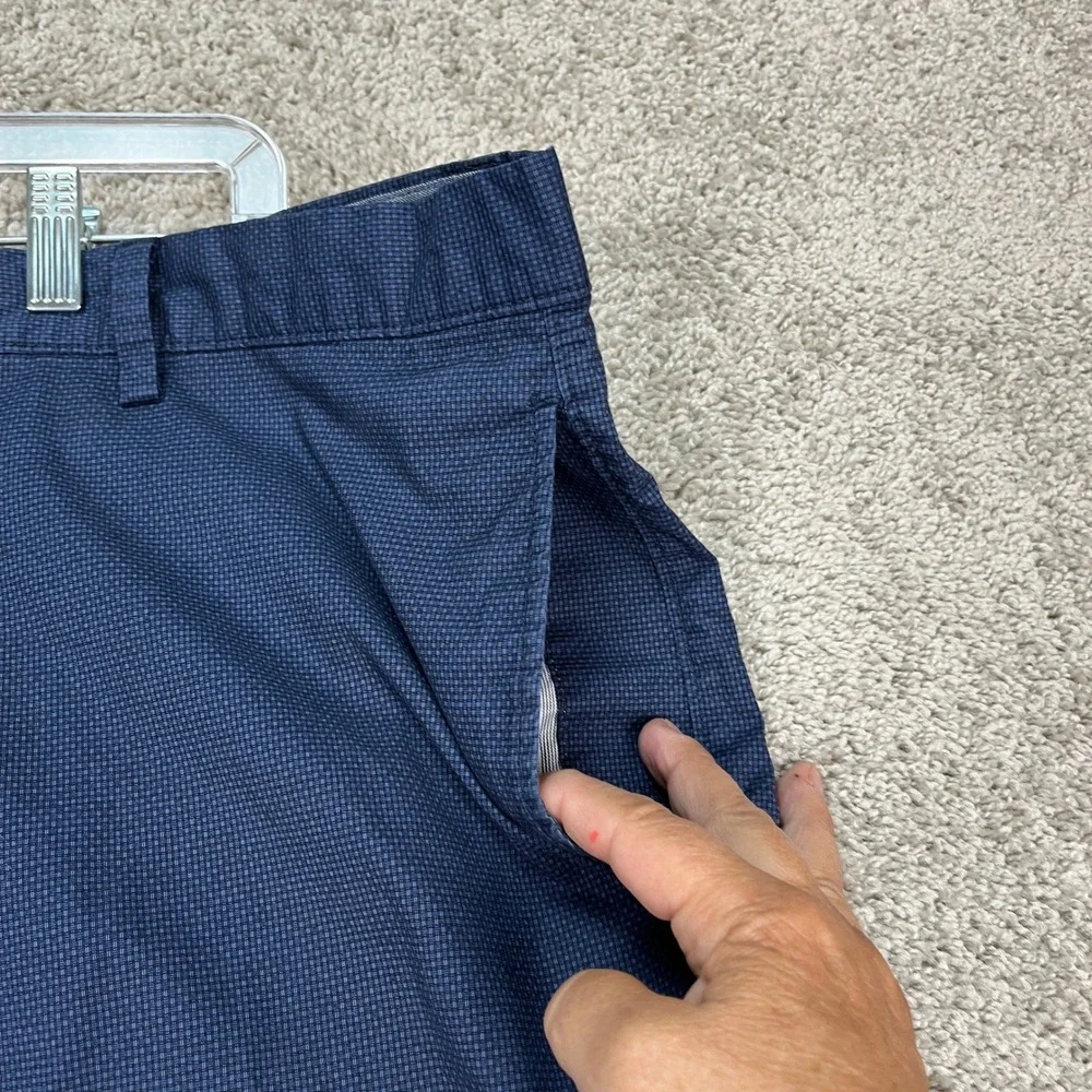 Banana Republic Aiden Club Short Mens 38 Navy Blue Flat Front Textured Stretch